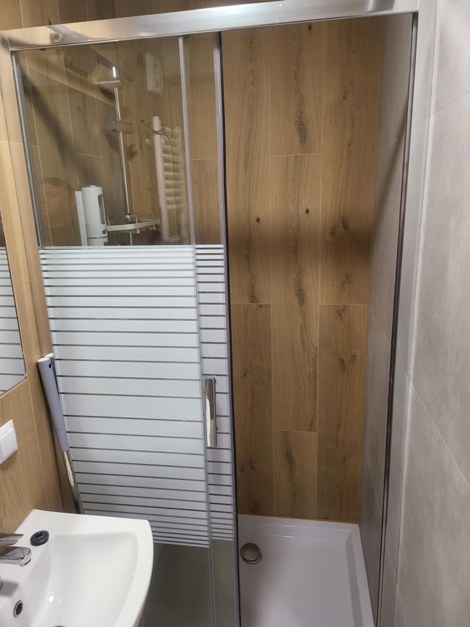 Rooms4Rest Popularna - Private Rooms For Tourists - Atr Consulting Sp, Z O,O, Warsaw Exterior photo