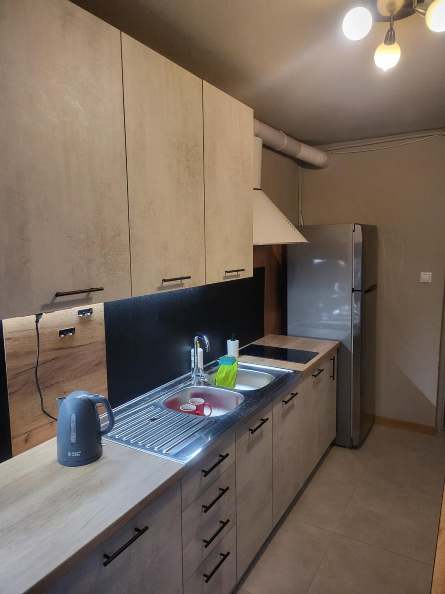 Rooms4Rest Popularna - Private Rooms For Tourists - Atr Consulting Sp, Z O,O, Warsaw Exterior photo