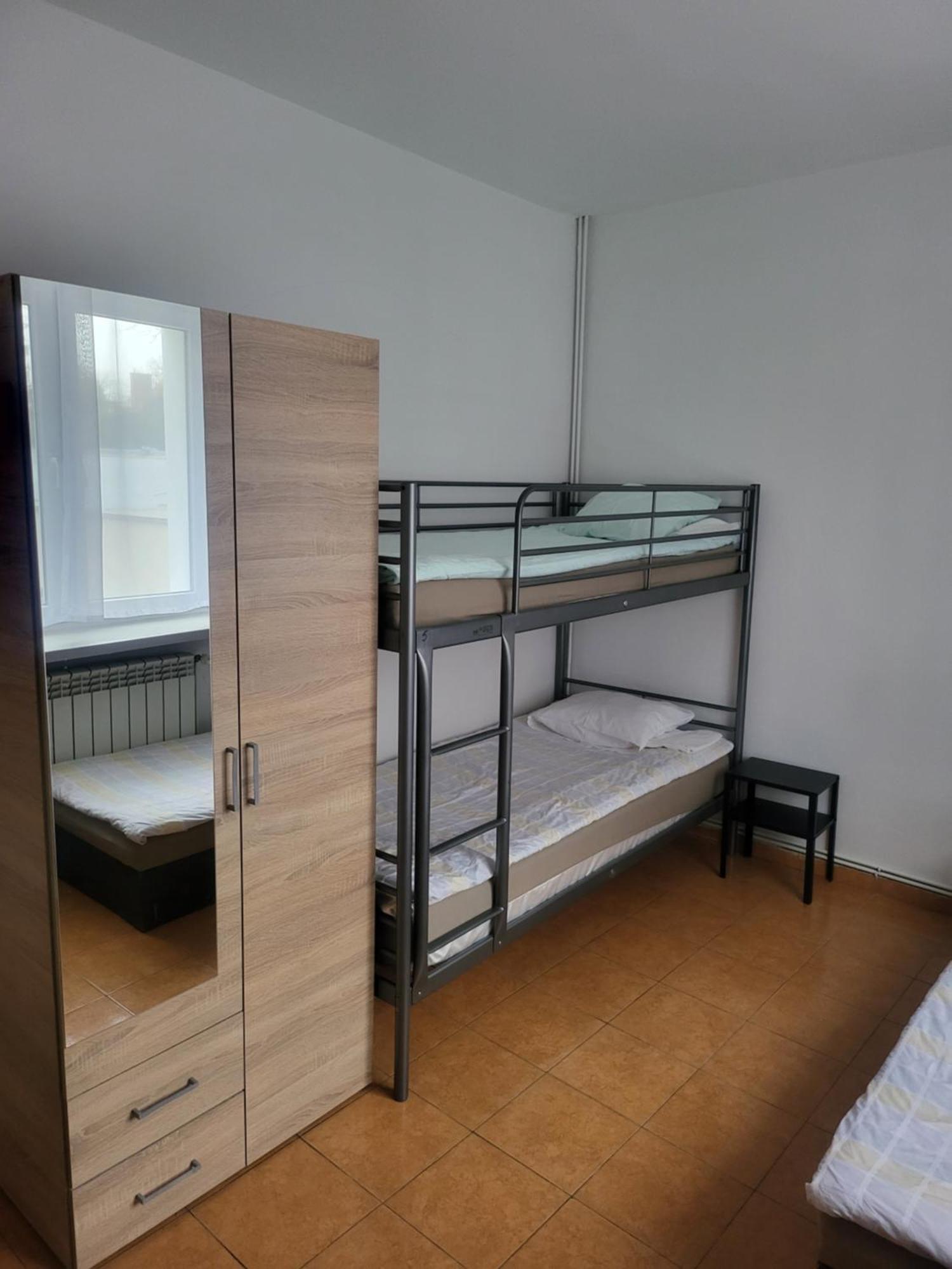 Rooms4Rest Popularna - Private Rooms For Tourists - Atr Consulting Sp, Z O,O, Warsaw Exterior photo